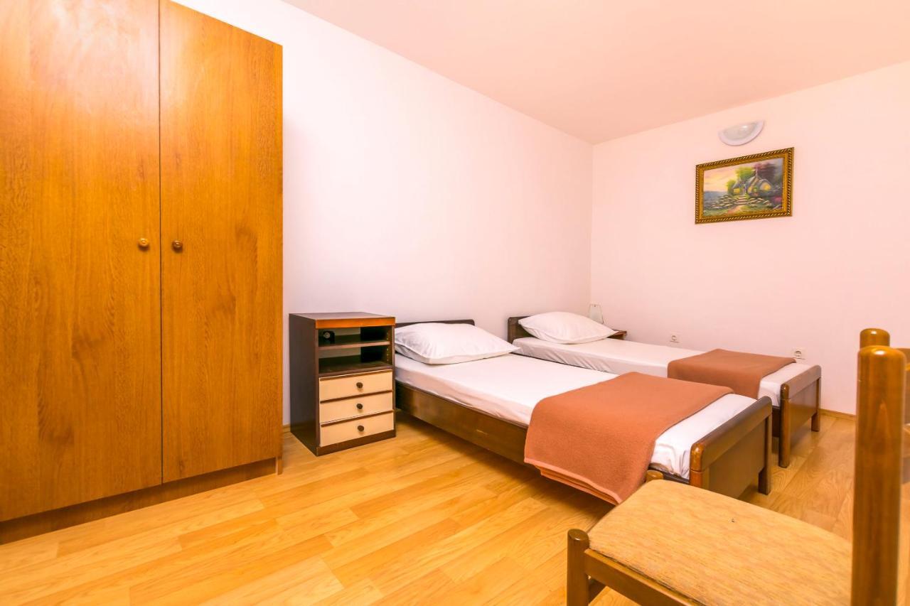 Apartments Cvitkovic ロゴズニッツァ エクステリア 写真