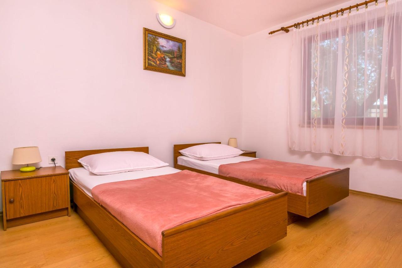 Apartments Cvitkovic ロゴズニッツァ エクステリア 写真