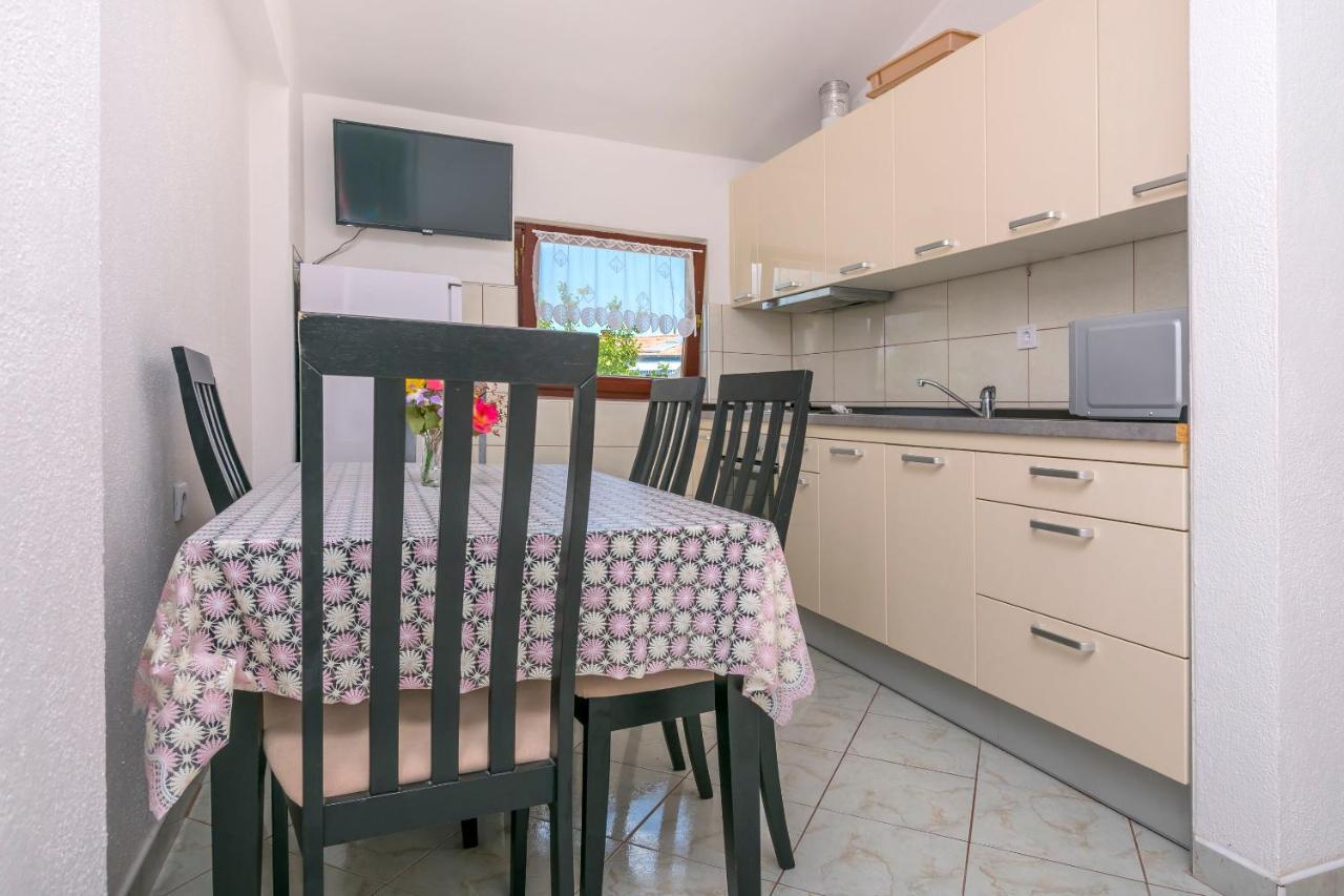Apartments Cvitkovic ロゴズニッツァ エクステリア 写真