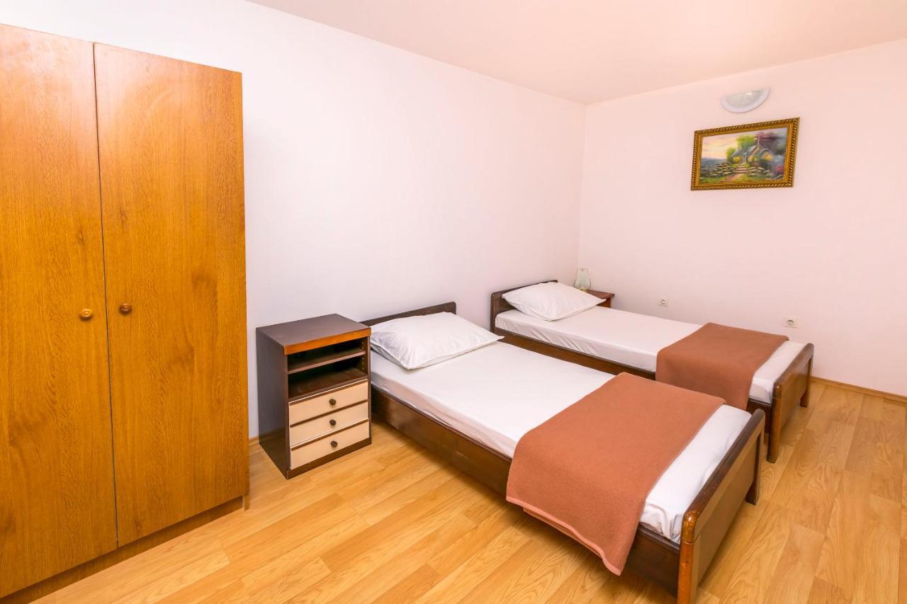 Apartments Cvitkovic ロゴズニッツァ エクステリア 写真