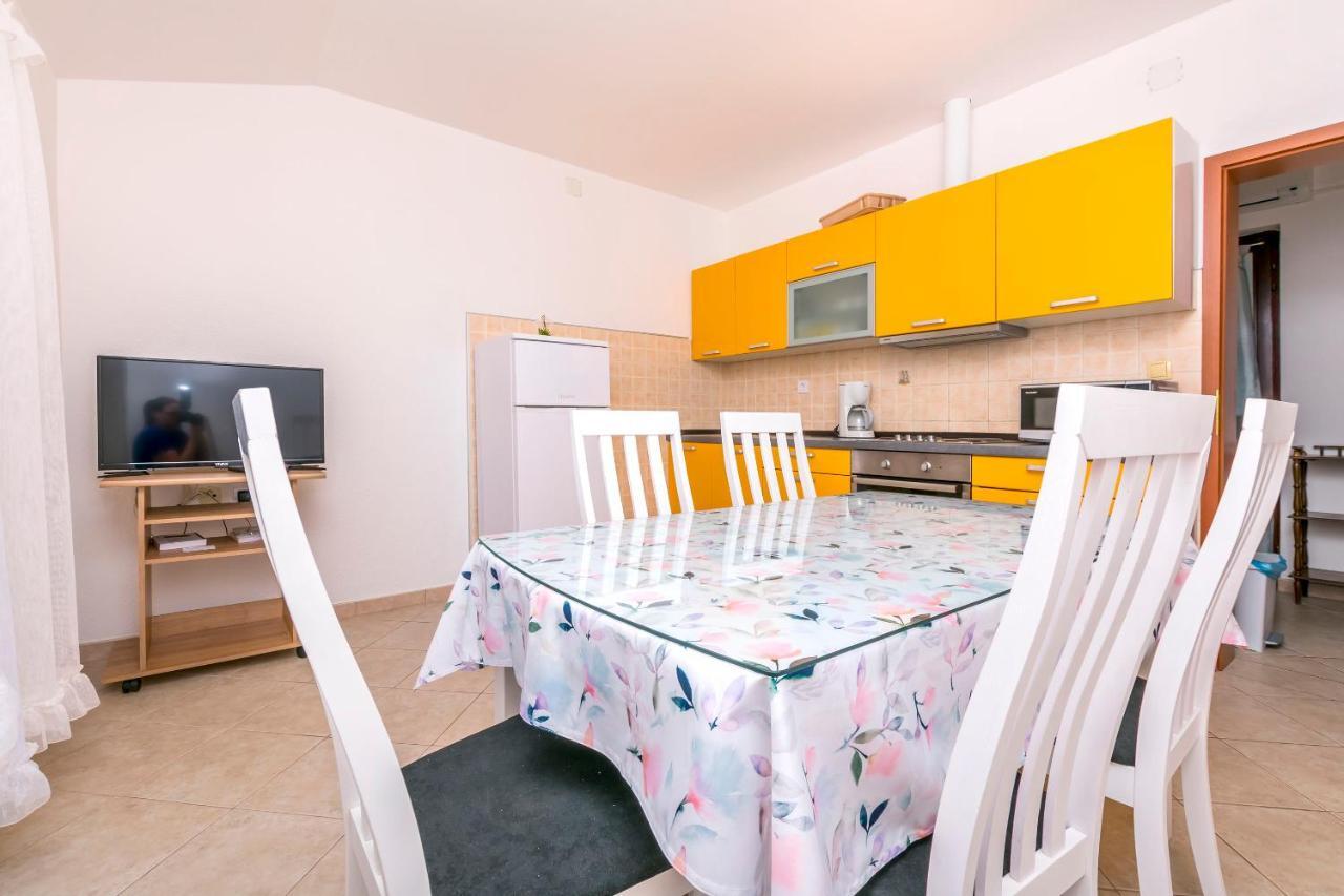 Apartments Cvitkovic ロゴズニッツァ エクステリア 写真